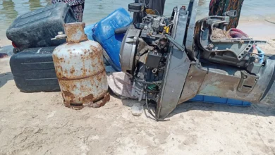 "أنا ما زلت حيا".. قصة ساعات مرعبة عاشها صيادون يمنيون بمرسى "جهنم"