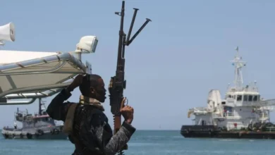 مقتل 14 قرصاناً... القوات التركية والصومالية تحرر سفينة مختطفة