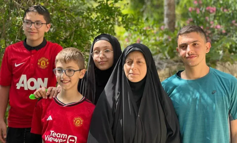 "لوين رحتوا؟".. أم وأبناؤها الأربعة ضحايا غارة إسرائيلية تشعل حزن اللبنانيين