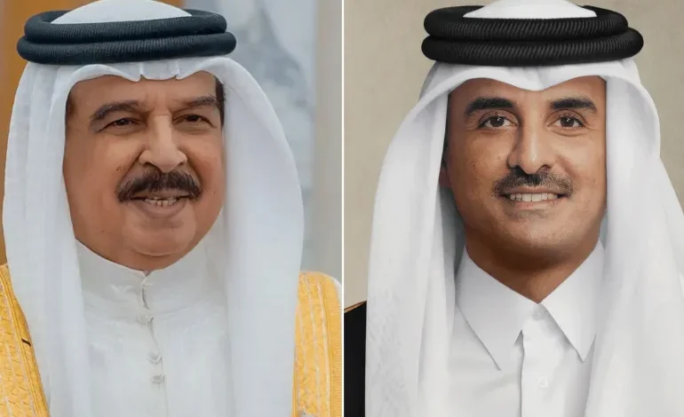 أمير قطر يبحث في اتصال مع ملك البحرين تعزيز العلاقات الثنائية