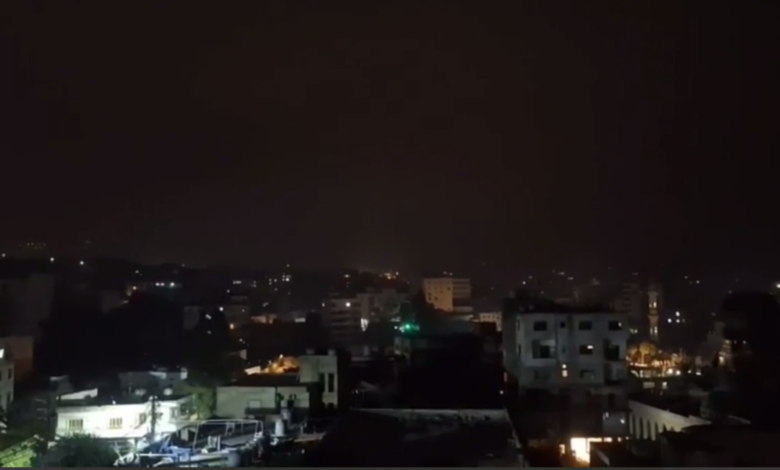 مراسلنا: قصف إسرائيلي وغارات جوية تستهدف مناطق عدة في جنوب لبنان