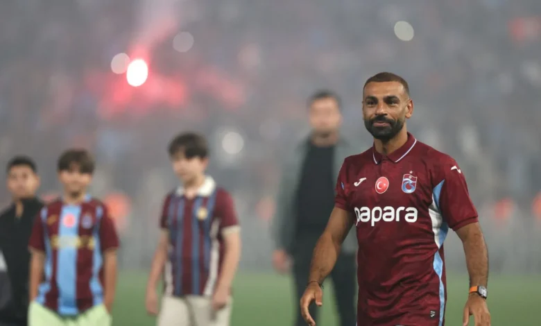 محمد صلاح يسجّل ظهوره الأول بقميص طرابزون سبور (فيديو)