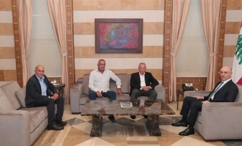 وفد رابطة قدماء القوى المسلحة زار الحجار وطالب بإعادة النظر في قرار تقسيط التعويضات