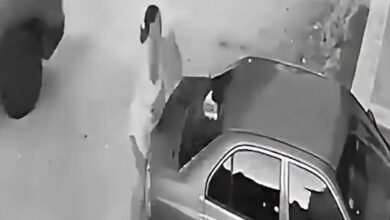 في مصر... حطّمت سيارة زوجها أمام المارة