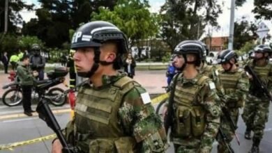 مقتل اثنين من متمردي كولومبيا بغارات حكومية
