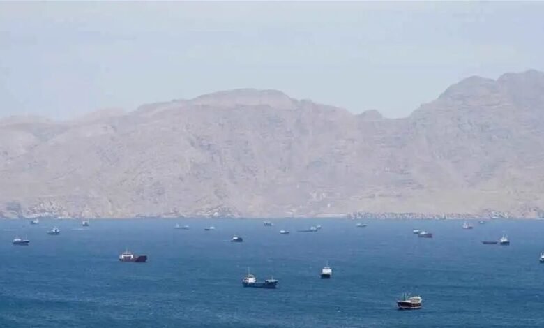 هجوم بمسيّرة يستهدف ناقلة نفط أثناء مغادرتها مضيق هرمز