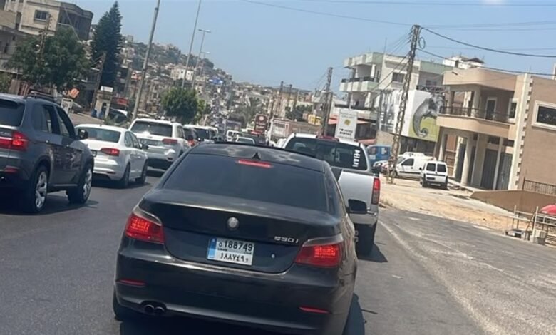 بالفيديو والصور... حركة نزوح كثيفة