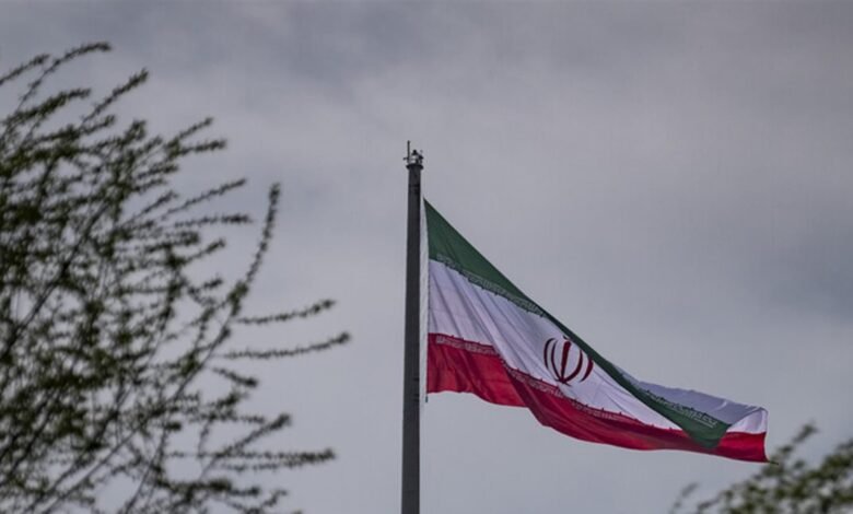رئيس الأركان الإيراني لدول الخليج: أي تسهيل أو مساعدة للجيش الأميركي ستُعد "شراكة مباشرة" في أي عدوان محتمل