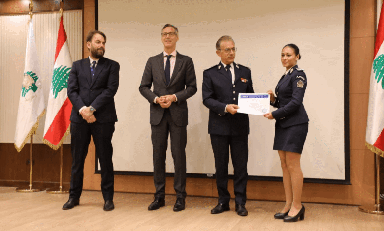تخريج ضباط وعناصر من الأمن العام تابعوا دورة في مجال مكافحة الإتجار بالبشر بالتعاون مع "IOM"