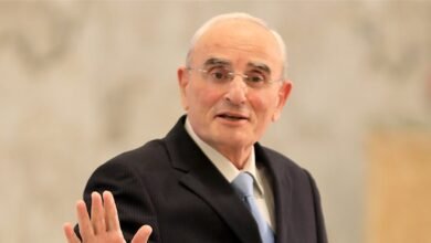 مصالحة بين سلام ووزير الدفاع!