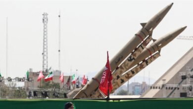 هل ستنجو إيران من "الهجوم الاقتصادي الحاسم" الذي يشنه ترامب؟