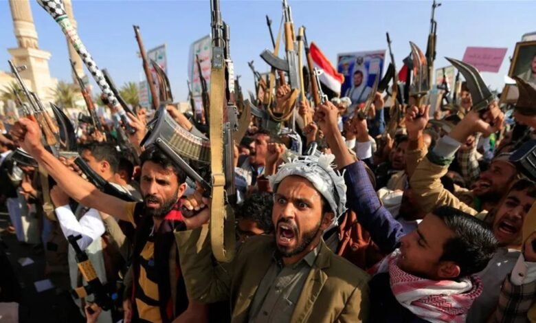 سجون الحوثيين تحت المجهر.. صفقة الأسرى معلقة وحديث عن تعذيب!