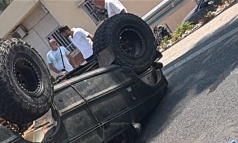 حادث سير... تحطّم سيارة على أوتوستراد العقيبة - الصفرا