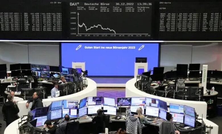 وسط تقييم لمحادثات إيران وعمان وبيانات أميركية.. استقرار أسهم أوروبا