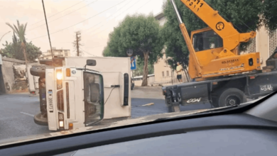 انقلاب شاحنة يشلّ السير على أوتوستراد جونية