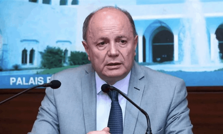 الأسمر هنأ "الريجي" على التصنيف الذهبي