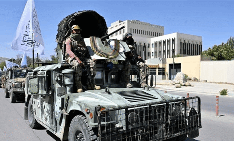 طالبان تطلب عودة السفارة الأميركية وترفض شروط الاعتراف
