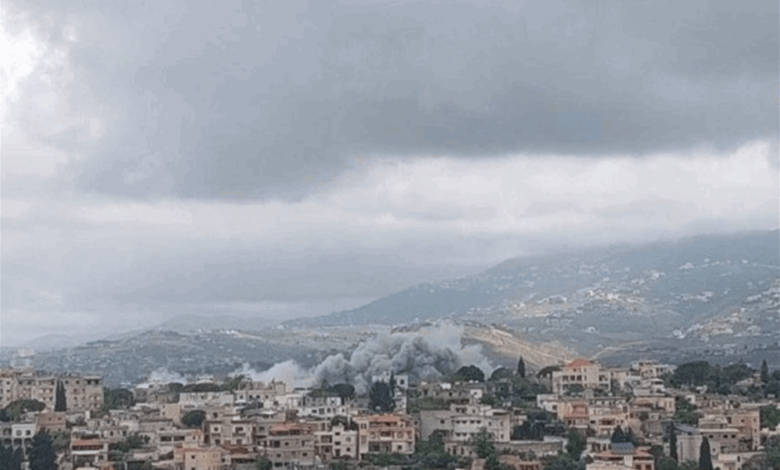 قنبلة عنقودية تودي بحياة طفل في حبوش