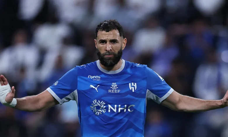 هل قرّر كريم بنزيما اعتزال كرة القدم بعد الأزمة مع الهلال؟