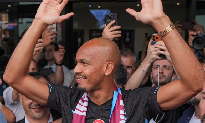 طرابزون سبور يجمع محمد صلاح وفابينيو مجدداً