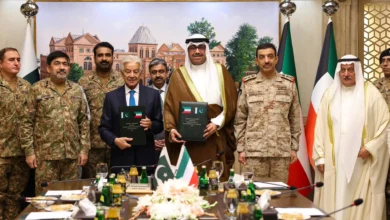 الكويت وباكستان توقعان اتفاقية للدفاع والتعاون العسكري المشترك