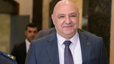 جوزف عون يشارك في حملة للتبرع بالدم (صورة)
