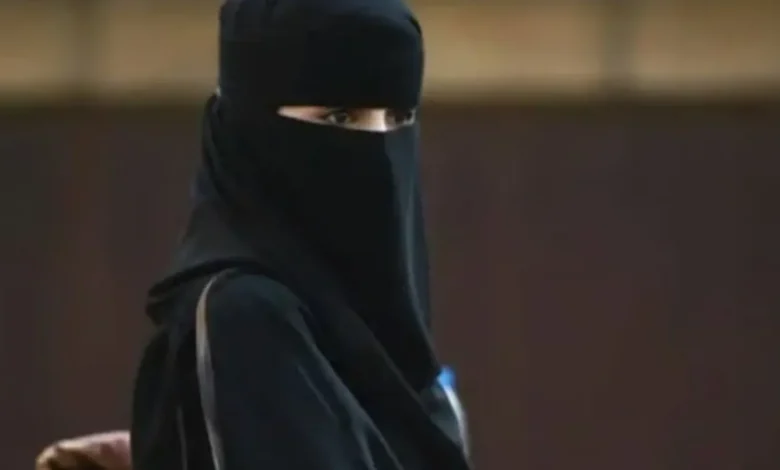 البرتغال تحظر تغطية الوجه في الأماكن العامة