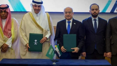 سوريا والسعودية توقعان مذكرتي تفاهم لتطوير النقل البري والسكك الحديدية