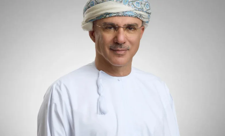 نحو المستقبل: كيف تحوّل قائدٌ من قمرة طائرة إلى قيادة مؤسّسة عالمية