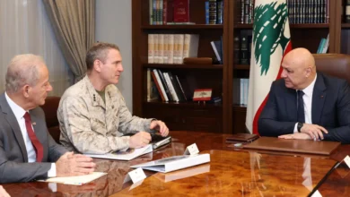 الرئاسة اللبنانية: عون استقبل رئيس لجنة "الميكانيزم" (MCG4L) الجنرال جوزف كليرفيلد في حضور عيسى
