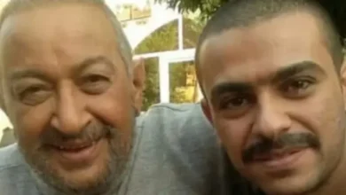 "مينفعش تمثل مع الحيطة".. كريم الحسيني يروي موقفاً مع نور الشريف