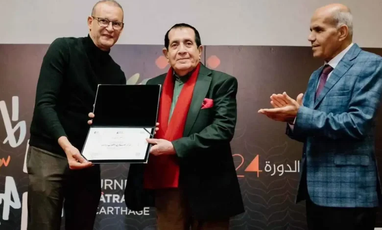 رحيل المخرج العراقي صلاح القصب... صاحب الرؤية البصرية لـ"هاملت"