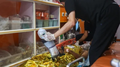 عاجل | الإسعاف والطوارئ: مصابون في غارة على شقة سكنية في مخيم النصيرات وسط قطاع غزة