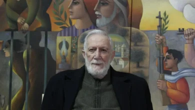 الفنان الفلسطيني سليمان منصور يضع ريشته ويرحل عن 79 عاماً