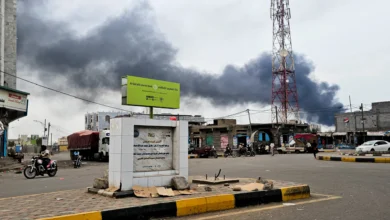 الحوثيون يجددون استهداف مأرب ومقتل ضابط حكومي في صعدة باليمن