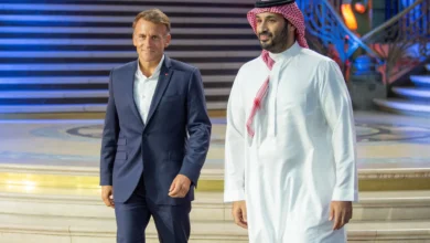 الرئيس الفرنسي يلتقي ولي العهد السعودي في باريس