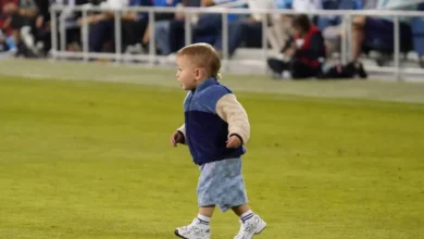 طفل يقتحم أرض الملعب في الدوري الأميركي (فيديو)