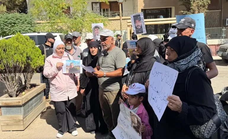 توغل إسرائيلي في درعا.. وأهالي المعتقلين لدى الاحتلال يطالبون بالإفراج عن أبنائهم
