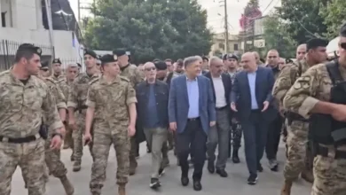 الرئيس اللبناني يزور النبطية بعد تفجير إسرائيل تلة علي الطاهر