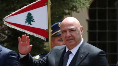عون يدعم سلام "خطوة خطوة" مع إسرائيل ونزع سلاح حزب الله دون صدام