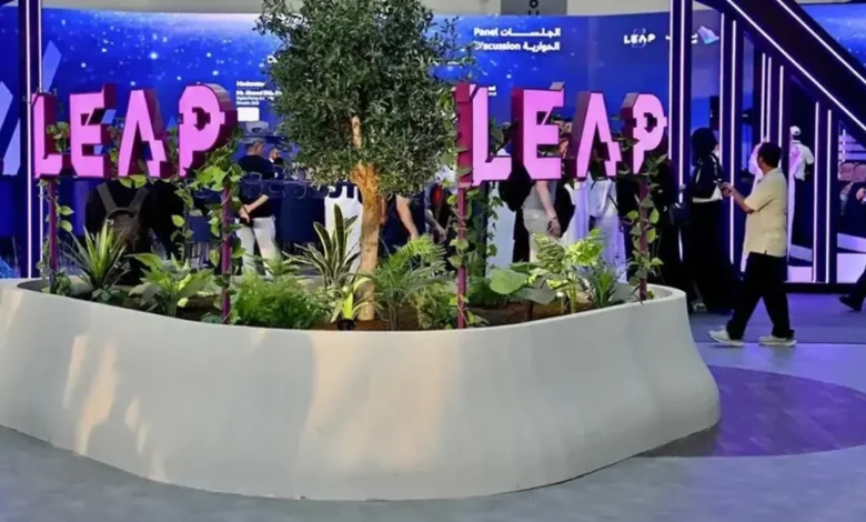 857 مليون دولار استثمارات جديدة تعزز زخم "ليب 2026" في يومه الثالث