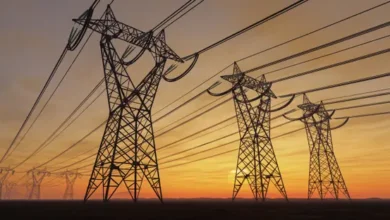 مصر ترفع صادرات الكهرباء إلى ليبيا 50% بحلول صيف 2027