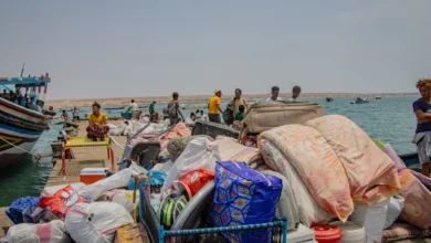 غالبيتهم أطفال ونساء.. تزايد أعداد الواصلين إلى جيبوتي جراء القتال في اليمن
