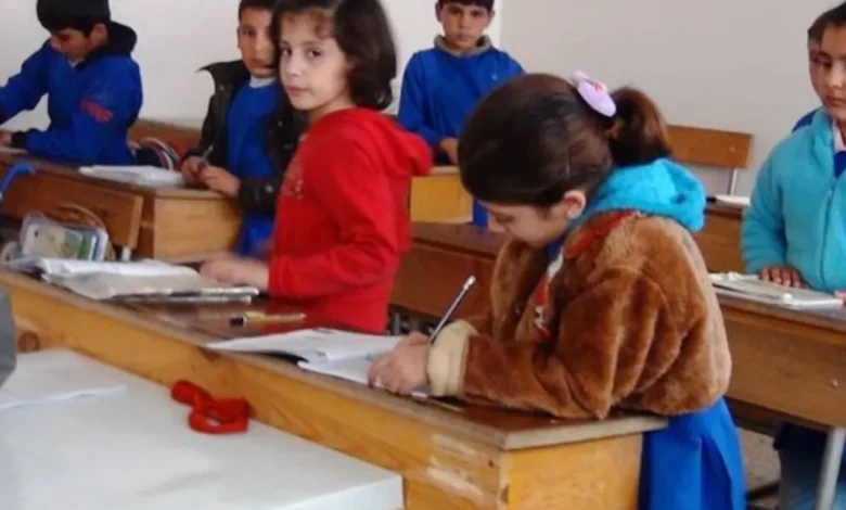 في 4 محافظات.. التربية السورية تحدد مدارس تعليم اللغة الكردية