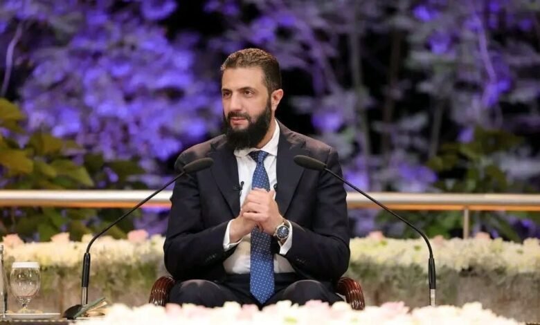 مفتي سوريا يكشف عن سبب رفضه لقاء الشرع لسنوات