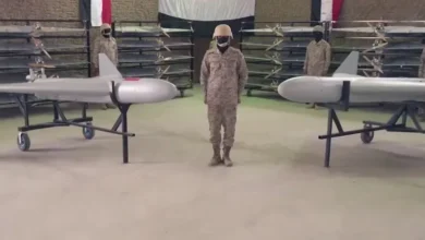 حرب بالمسيّرات وأخرى بالفيديوهات.. صناعة التأثير العسكري والنفسي في حرب اليمن