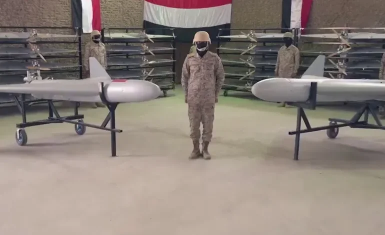 حرب بالمسيّرات وأخرى بالفيديوهات.. صناعة التأثير العسكري والنفسي في حرب اليمن