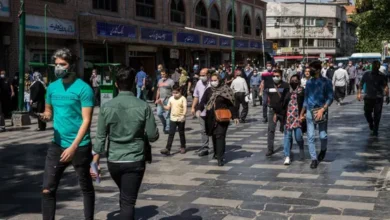 التواصل مع الخارج قد يصبح جريمة.. تحذير أممي من مشروع "مكافحة الاختراقات" في إيران