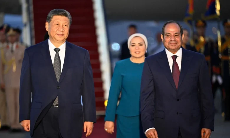 محادثات بين السيسي وشي جينبينغ في أول زيارة للقاهرة منذ عقد للرئيس الصيني