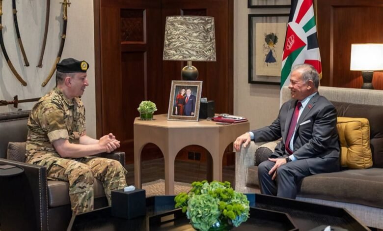 الملك الأردنيّ لهيكل: نقف إلى جانب لبنان وندعم المؤتمر الدولي لدعم القوات المسلحة اللبنانية